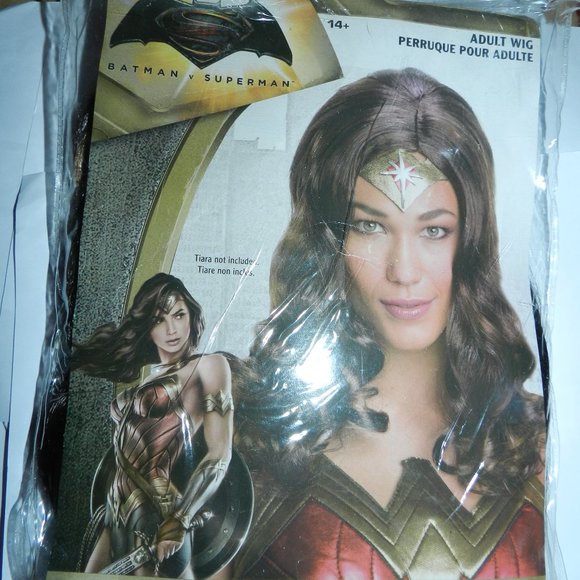 🆕Wonder Womans Deluxe Adult Wig  Batman v Superman Dawn of Justice NWT! - Picture 3 of 15